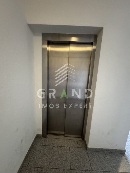 OPORTUNITATE!Ap 2 camere | BALCON | ZONA VIVO