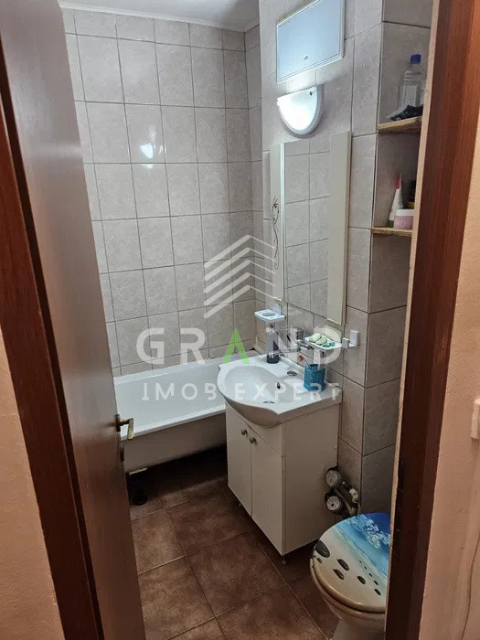 GARSONIERA ECONOMA, BALCON INCHIS, PARCARE, zona Zorilor
