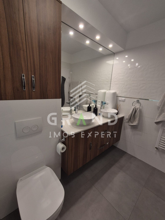 Apartament de LUX cu 3 camere/ TERASA PANORAMICA/ PARCARE SUBTERANA/ ZORILOR