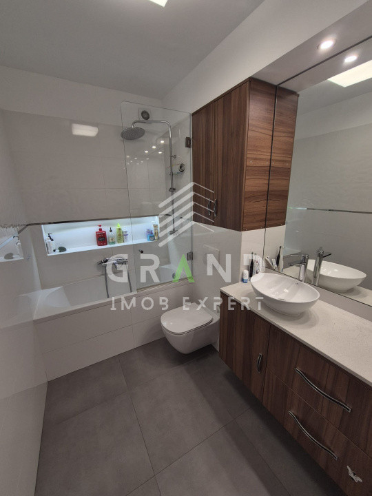 Apartament de LUX cu 3 camere/ TERASA PANORAMICA/ PARCARE SUBTERANA/ ZORILOR
