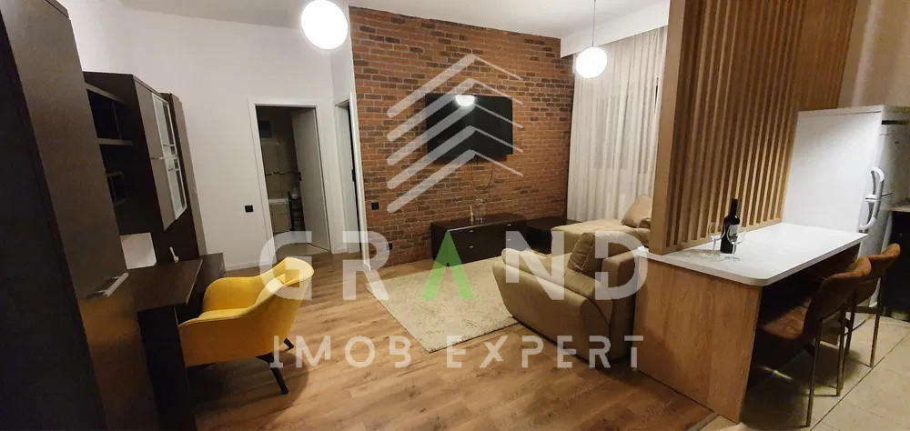 Ap 2 camere, BALCON, GARAJ SUBTERAN, zona Centru