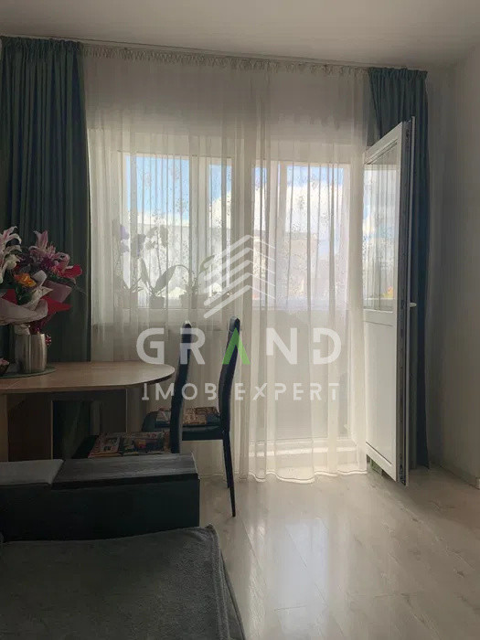 GARSONIERA ECONOMA, BALCON INCHIS, zona Zorilor/UMF