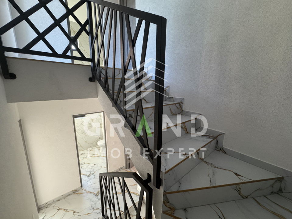Imobil nou de închiriat în Plopilor | 115 mp utili | Terasă 25 mp | Parcare