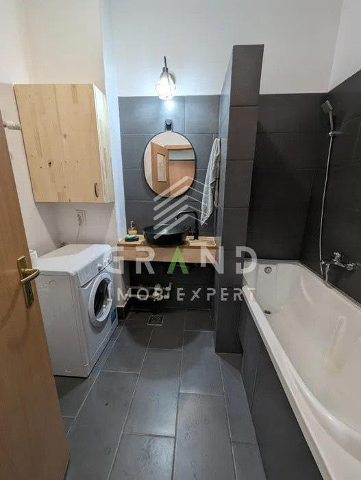 Ap 1 camera, PARCARE, zona Garii