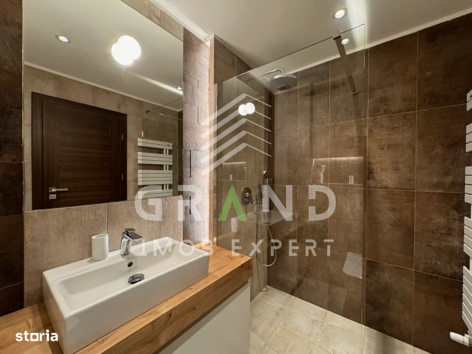 Închiriere Apartament Lux 3 Camere | Mobilat | Parter cu Grădină + 2 Parcări