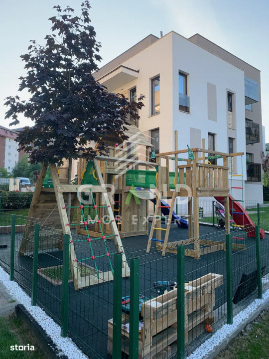 Închiriere Apartament Lux 3 Camere | Mobilat | Parter cu Grădină + 2 Parcări