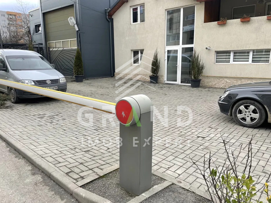 Ap 2 camere,decomandat,PARCARE,ZONA Calea Turzii/MIKO IMRE