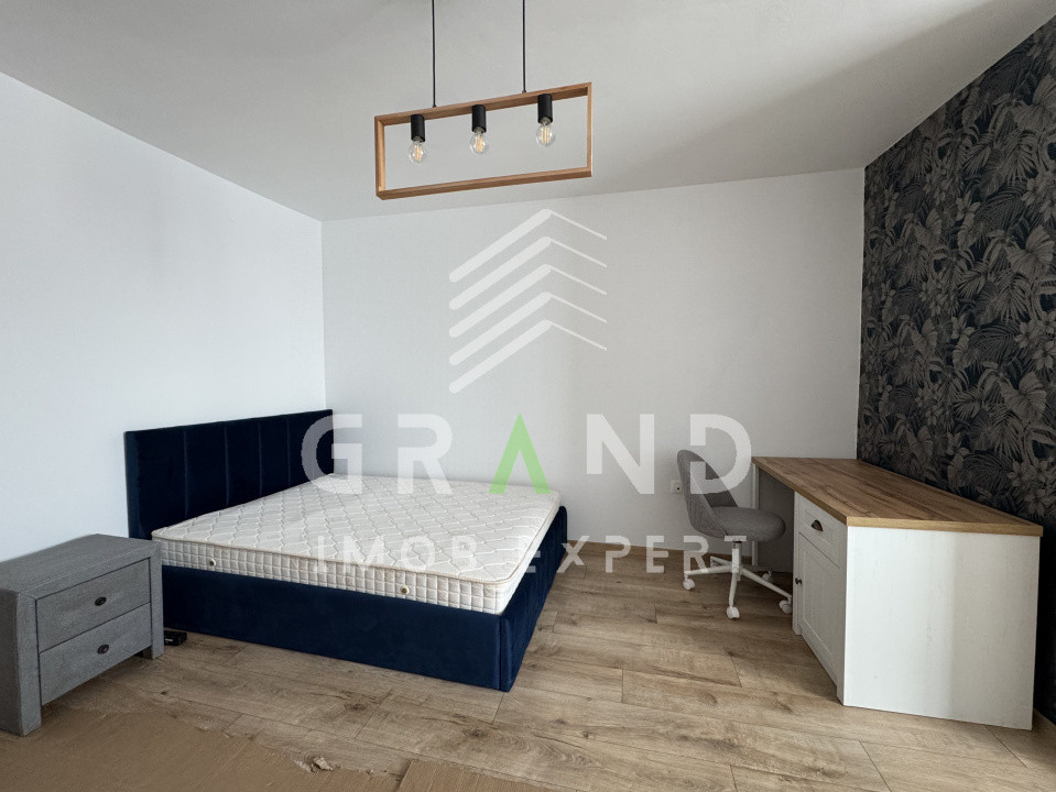 TOTUL NOU!GARSONIERA,RENOVATA,PARCARE,IULIUS MALL/P-ta Mercur
