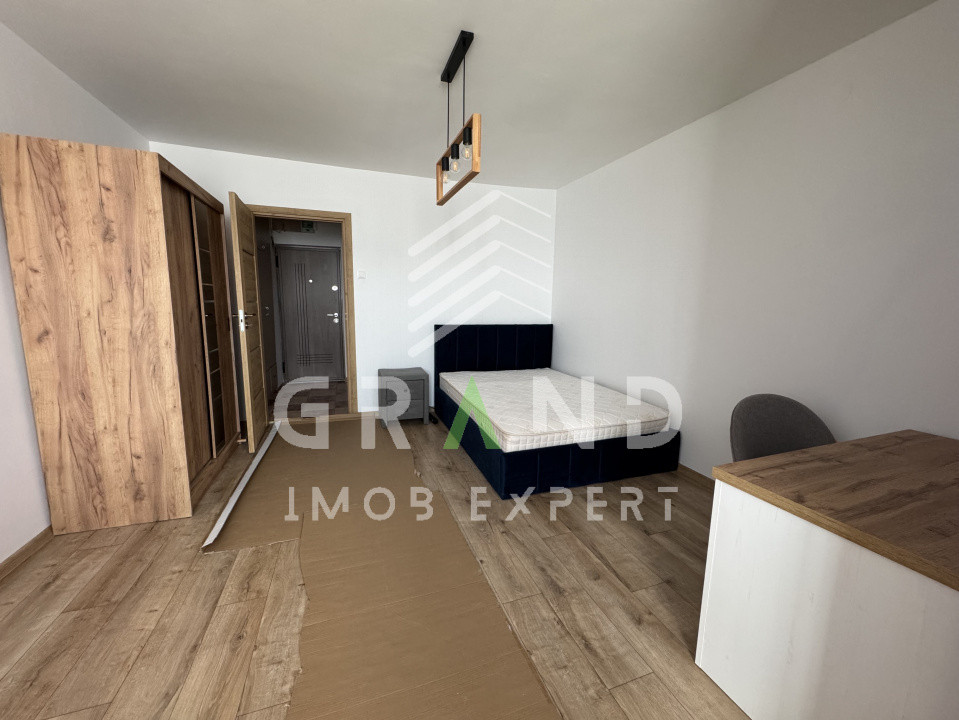 TOTUL NOU!GARSONIERA,RENOVATA,PARCARE,IULIUS MALL/P-ta Mercur