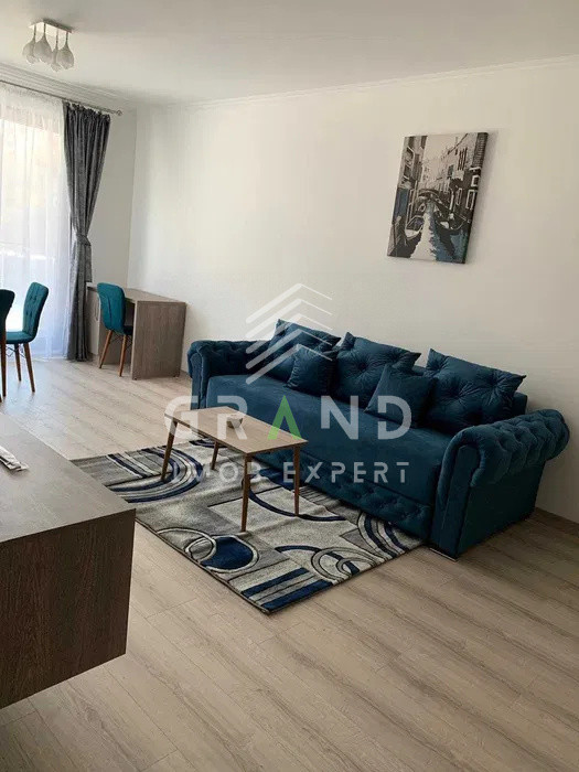 Ap 2 camere, BALCON, PARCARE, zona Plopilor