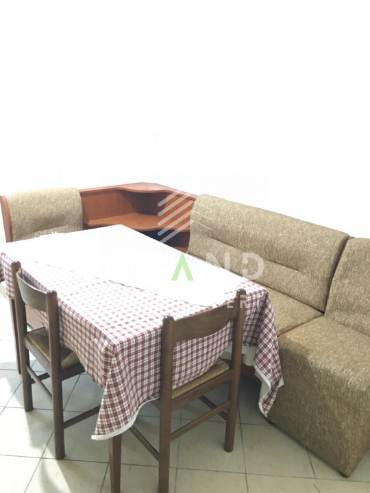 Ap 2 camere | DECOMANDAT, | BALCON |  CALEA TURZII/BENZINARIA MOL