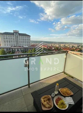 Ap 2 camere, BALCON, PARCARE SUBTERANA, zona Buna Ziua