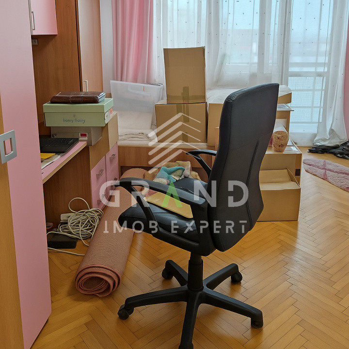 Apartament luminos în Mănăștur, 3 camere, 2 balcoane – disponibil 1 iulie