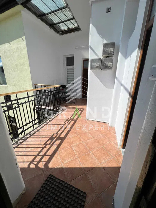 GARSONIERA ECONOMA, TERASA COMUNA, ZONA CENTRU/UMF