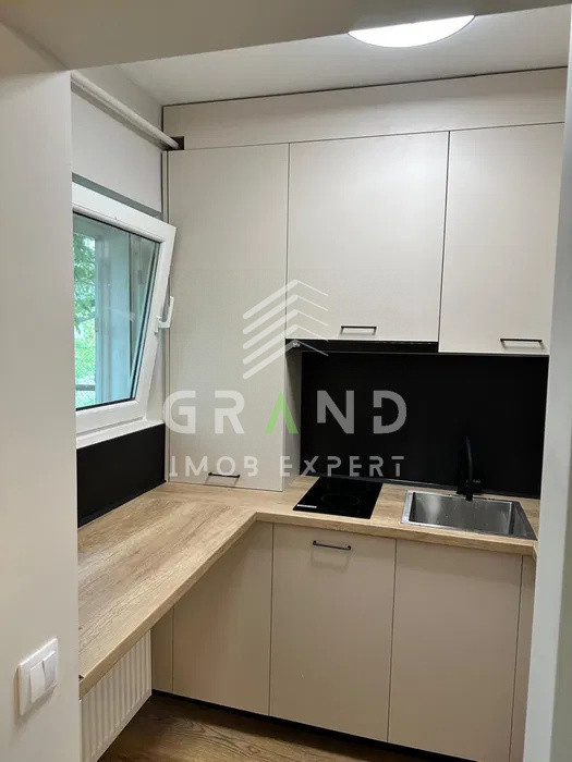 GARSONIERA ECONOMA, BALCON, PARCARE, zona Manastur