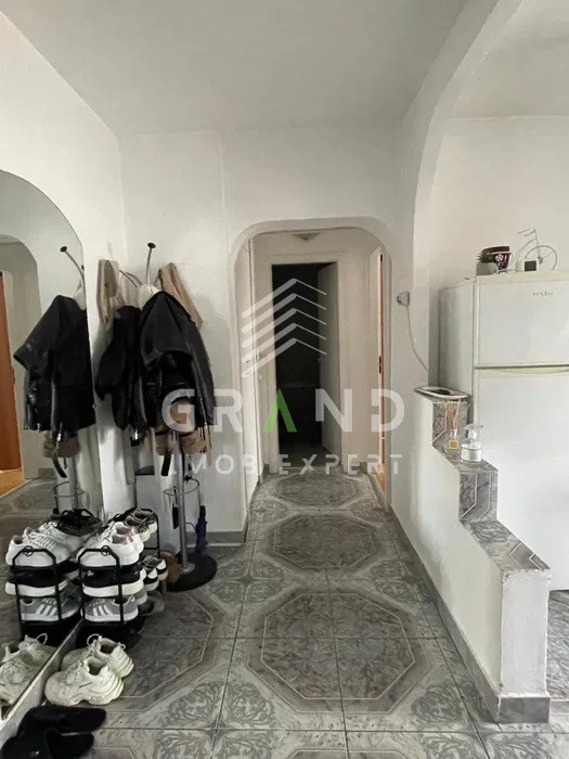 Ap 2 camere DECOMANDAT, BALCON, zona Calea Dorobantilor