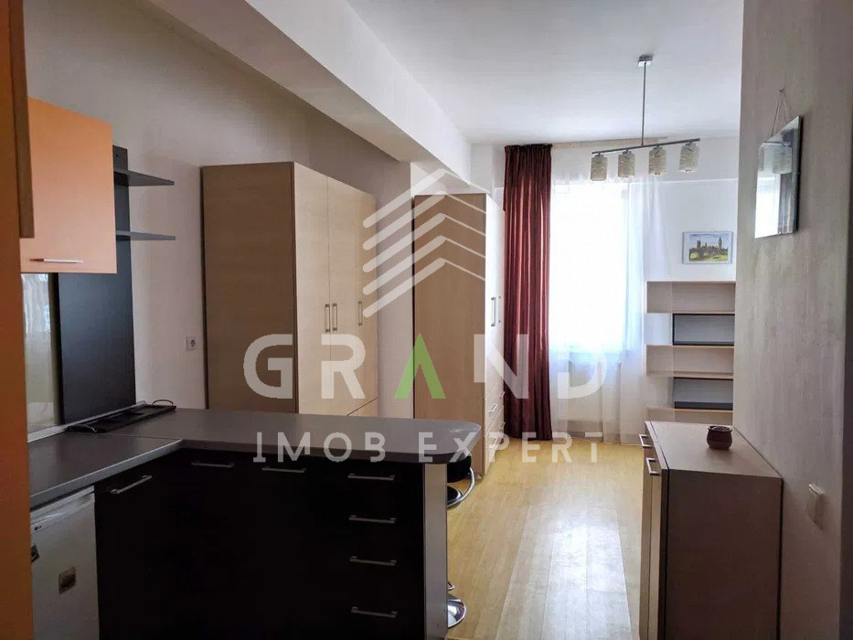 GARSONIERA ECONOMA/ AC / zona Manastur/USAMV