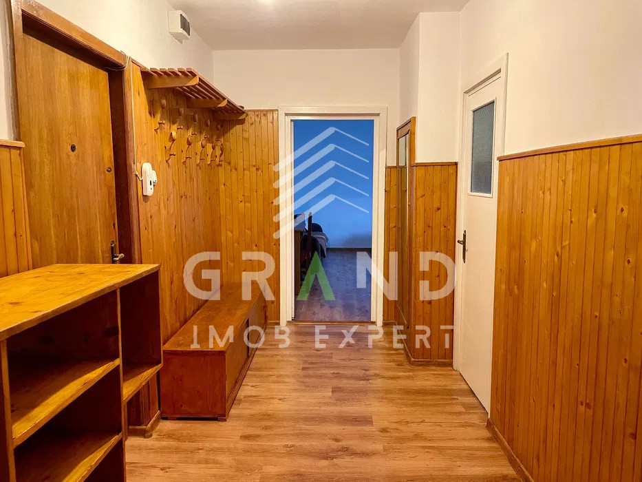 AP 2 camere DECOMANDAT, BALCON, zona Plopilor