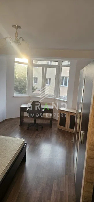 Ap 3 camere DECOMANDATE, TERASA COMUNA, PARCARE, PET-FRIENDLY, zona Marasti