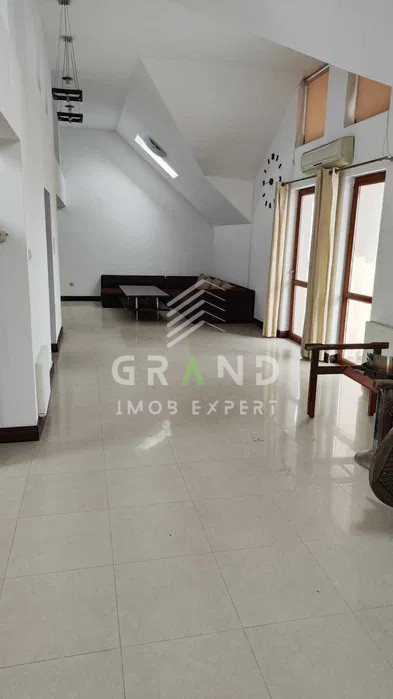 Ap 4 camere/ 200MP / 3 TERASE / PARCARE SUBTERANA / PET-FRIENDLY/ zona Buna Ziua