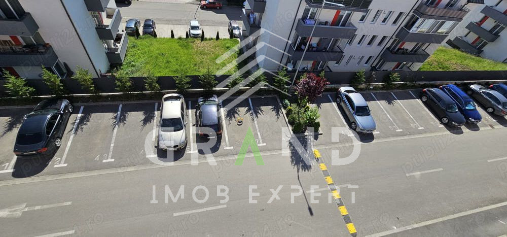 Apartament de vanzare 2 camere + balcon 19 mp-panoramă S – PARCARE SI CF INCLUS