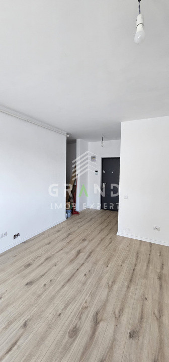 Apartament de vanzare 2 camere + balcon 19 mp-panoramă S – PARCARE SI CF INCLUS