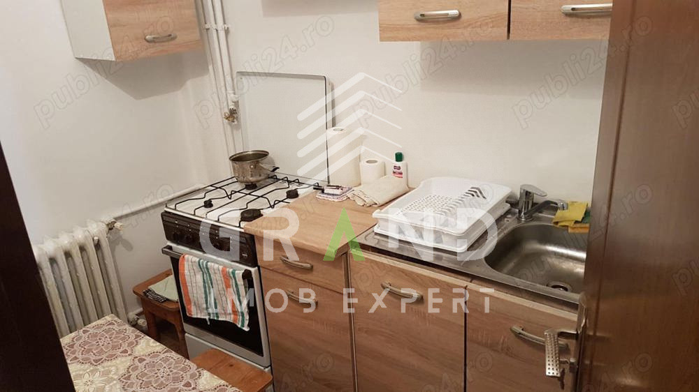 GARSONIERA ECONOMA, BALCON, zona Manastur
