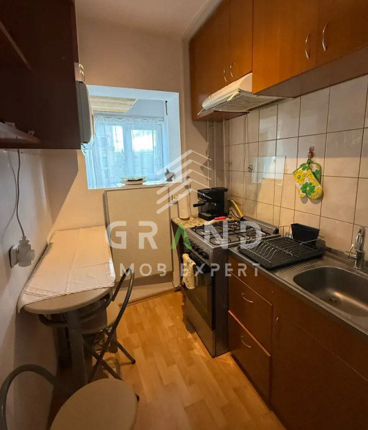 GARSONIERA ECONOMA, BALCON, PARCARE, zona Marasti