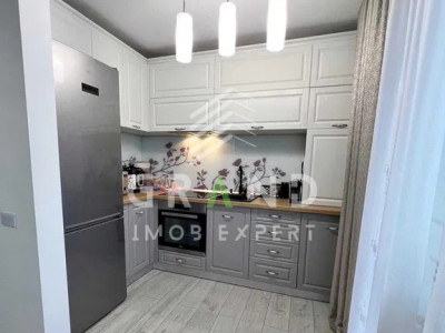 Apartament modern cu 3 Camere, 72 mp + Garaj și Parcare – Zona Sub Cetate