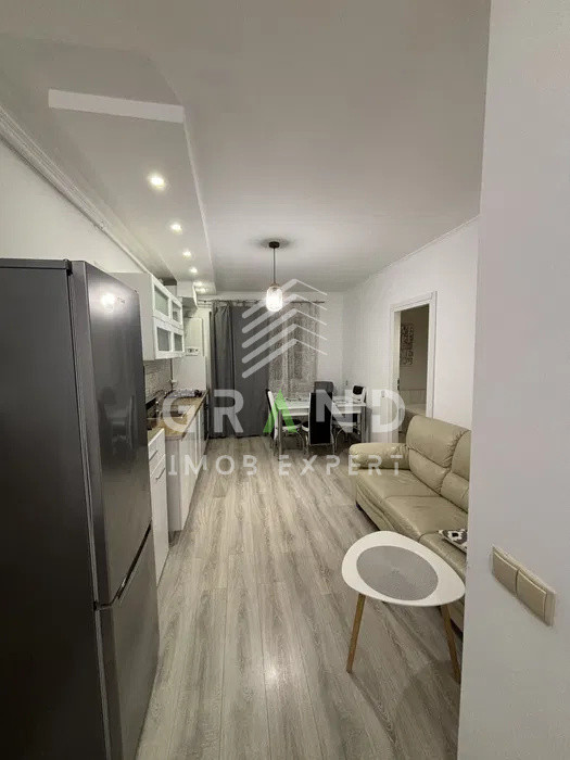 Ap 3 camere, BALCON, PARCARE, zona Floresti/Vivo