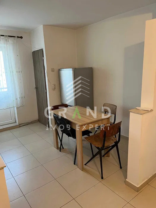 Ap 2 camere DECOMANDAT, BALCON, zona Manastur