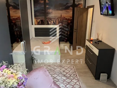 GARSONIERA, BALCON INCHIS, PARCARE, zona P-ta Mihai Viteazu