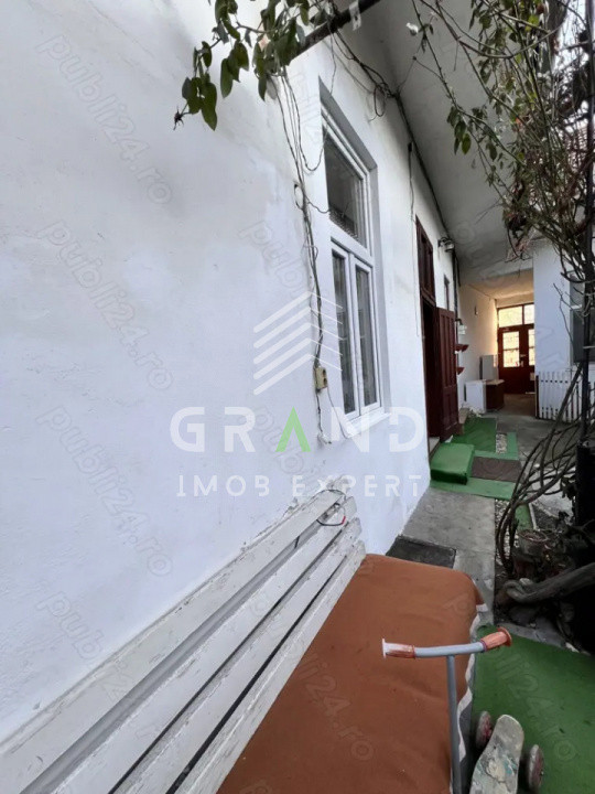 Grand Imob Expert: Casă particulară semicentrală, acces rapid centru
