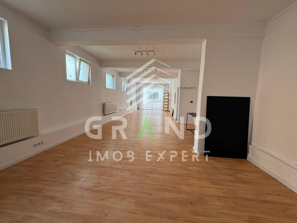 Închiriere casă–zonă centrală,Str. Caracal | 280 m² utili | Parcare asigurată