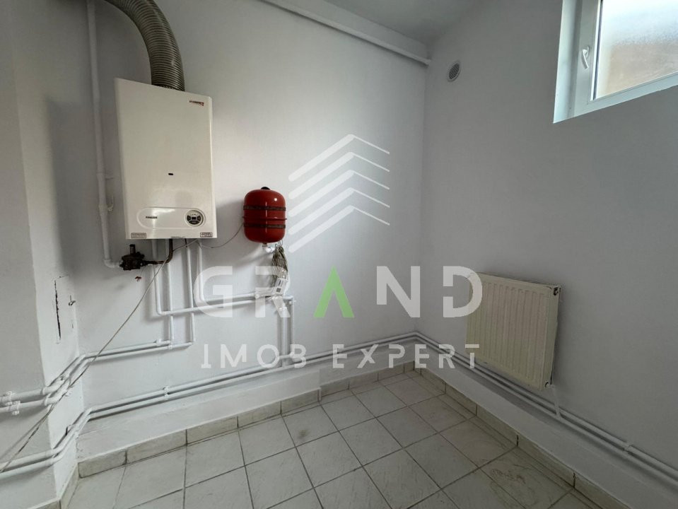 Închiriere casă–zonă centrală,Str. Caracal | 280 m² utili | Parcare asigurată