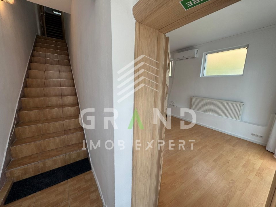 Închiriere casă–zonă centrală,Str. Caracal | 280 m² utili | Parcare asigurată