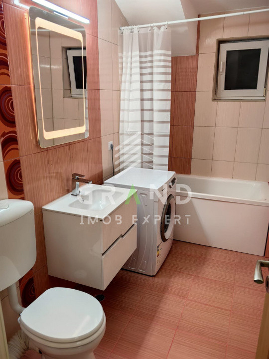 Ap 3 camere,2 BALCOANE,PARCARE,Zona Floresti/Sub Cetate