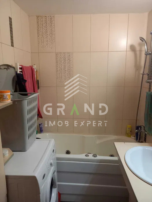 Ap 2 camere DECOMANDAT, BALCON, zona Manastur/USAMV