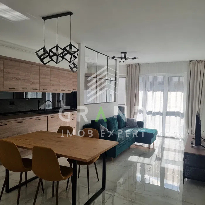 Ap 2 camere MODERN, BALCON, PARCARE, zona Vivo