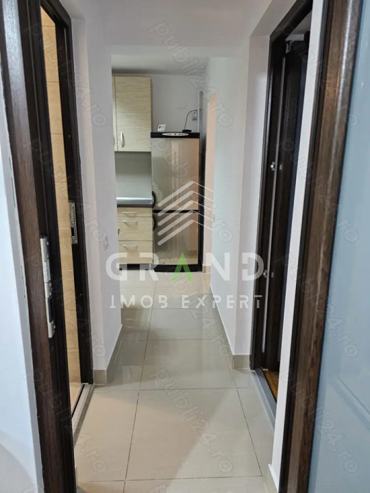 Ap 2 camere DECOMANDAT, BALCON, PARCARE, zona Andrei Muresanu