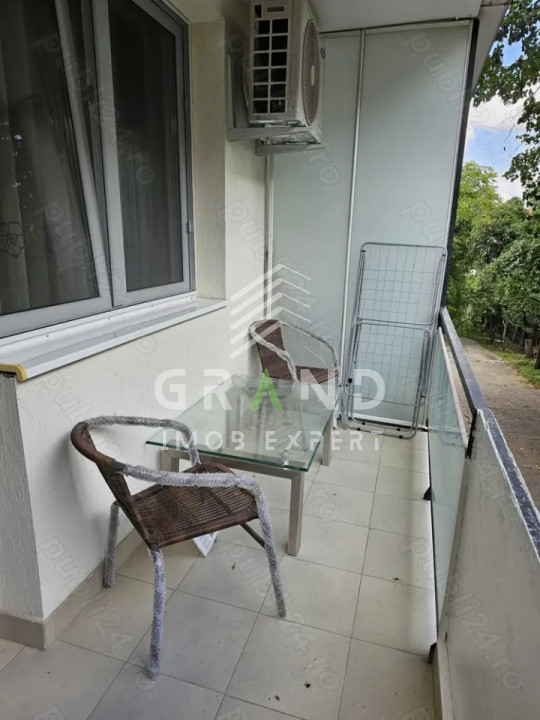 Ap 2 camere DECOMANDAT, BALCON, PARCARE, zona Andrei Muresanu