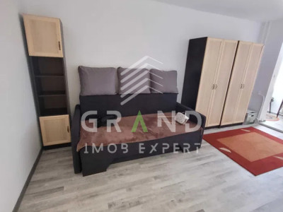 GARSONIERA ECONOMA, BALCON INCHIS, zona Marasti