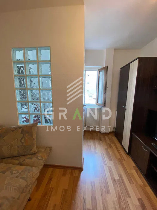 GARSONIERA ECONOMA/ CT / zona Manastur