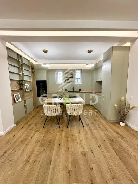 Design modern,spațiu generos: Ap cu 3 camere,90 mp+terase 30 mp, finisaje de lux