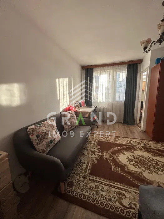 GARSONIERA RENOVATA, BALCON, zona Manastur/Big