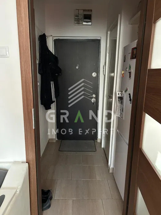 GARSONIERA RENOVATA, BALCON, zona Manastur/Big