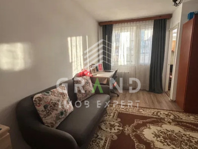 GARSONIERA RENOVATA, BALCON, zona Manastur/Big