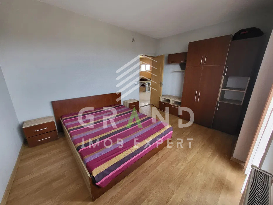 Ap 3 camere/ 2 DORMITOARE / BALCON / zona Zorilor