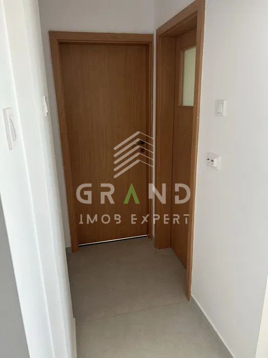 Ap 2 camere DECOMANDAT, BALCON, zona Manastur