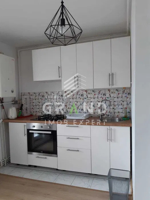 Ap 3 camere DECOMANDAT, BALCON, PARCARE, CAT-FRIENDLY, zona Manastur